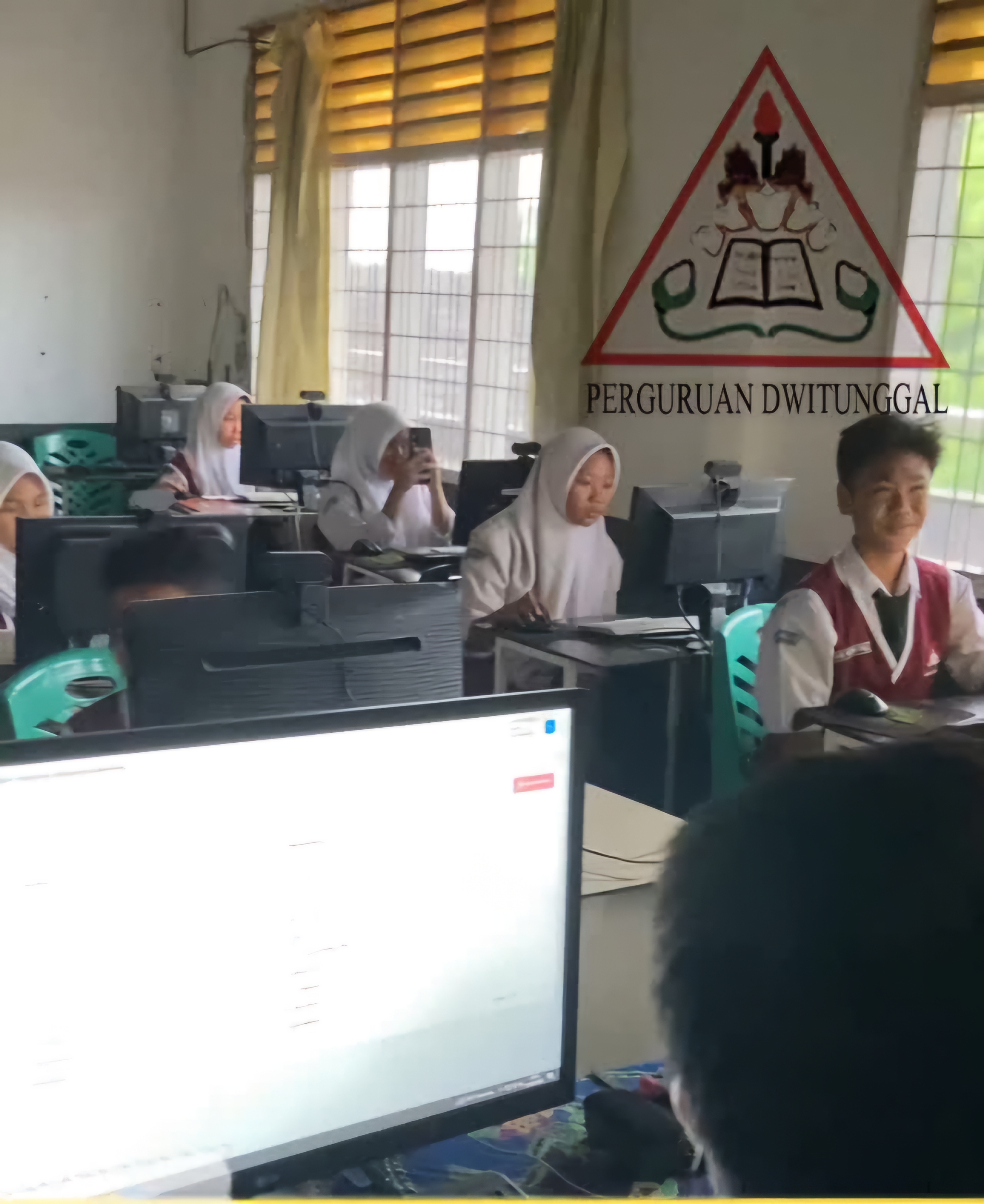 Tentang Kami