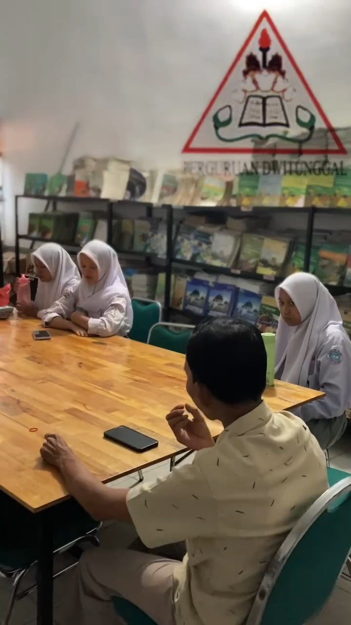 SMK deli serdang, SMK Tanjung Morawa, Ekstrakurikuler Podcast PERGURUAN DWITUNGGAL Resmi Punya Studio Baru
